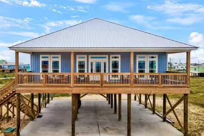 Unit 079 - Family Tides - Brand New Construction - Beautiful Gulf View Home