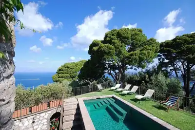 Image de Villa Vista Splendissima, Villa en pierre sur la cĂ´te amalfitaine, piscine, jardin, vues splendides