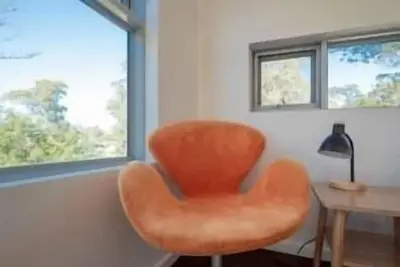 Image de Mr. Wooden Box Bush Retreat: 5 minutes from Cbd