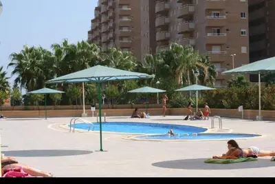 Image de 200 meters from the beach