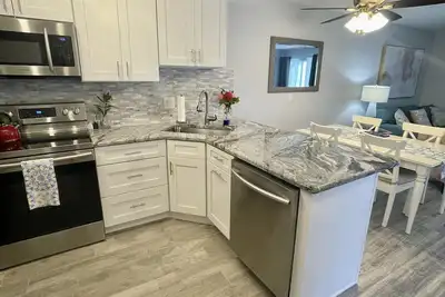 Image de Madeira Beach Yacht Club Beach Paradise Condo