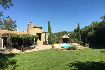 Image de Charmante maison en Provence proche d'Aix en Provence et de Marseille