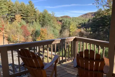 Image de Spring Special — Book 2 nights 3rd Free — Log Cabin with Privacy+ Firepit