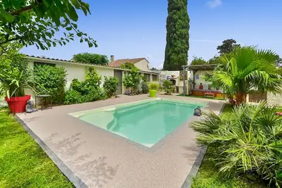 Superbe maison au Pontet avec jacuzzi