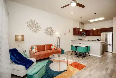 Image de 1h |Modern Urban Living in Suburban setting