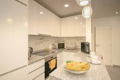 Image de Inviting 2-Bed Apartment in Armação de Pêra