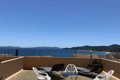 Image de Appartement refait à neuf avec grande terrasse vue imprenable