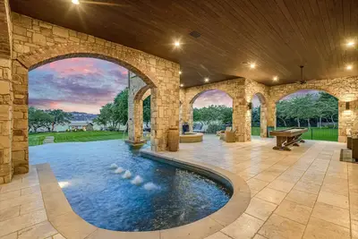 Image de Above Sunset PointI  Waterfront I Lake Travis I Pool&Spa I Game Room I Dock