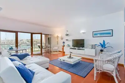 Image de Discover Marina Cais - 2 bedroom apartment for Family or Friends