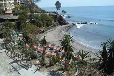 Image de Gran Piso en Urbanización Privada Para 6 a Mtrs de la Playa, Piscina, Cochera