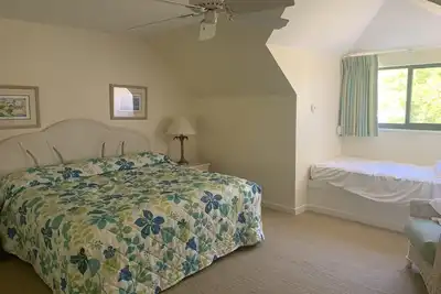 Image de Beautiful fully functional gulf front 2 bed 2 bath unit. At Tortuga Beach Club.