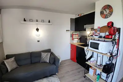 Image de Studio lumineux à Pra-Loup, proche pistes, galerie commerciale et parking privé.