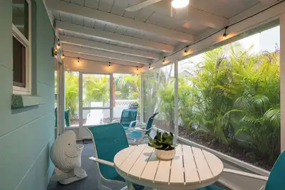 Image de Cute & cozy getaway at north end of Anna Maria Island. 5-min walk to the beach!