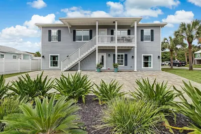 Image de Spacious Beach House, Perfect for large Groups!
