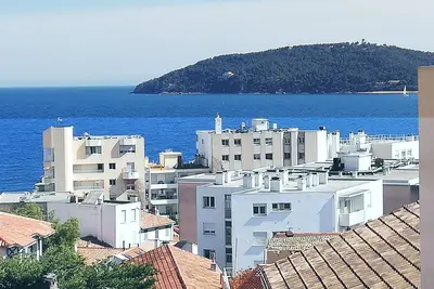 Image de Bel appartement F3 Mourillon vue mer