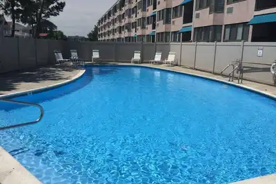 Image de Beachfront Condo with heated pool -2 bedroom