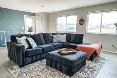 Image de The Mountain View Pad. Easy Access to Red Rocks and the Mountains!