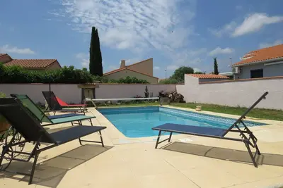 Image de Villa familiale piscine privée proche plage 6pc7