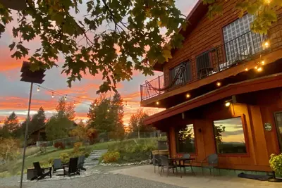 Image de Peaceful Mountain home Near Glacier Np