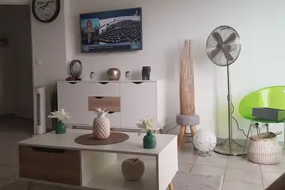 Image de magnifique apartement mer 200m et piscine