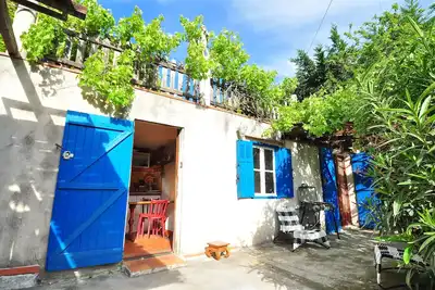 Image de appartement T1 33m2 au calme tonnelle ombragée