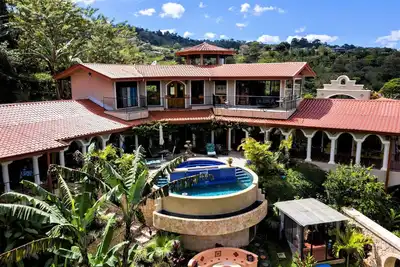 Image de Parrot Suite: Encantada Arenal Adults Only, Wildlife Sanctuary, B&B, Enjoy More!