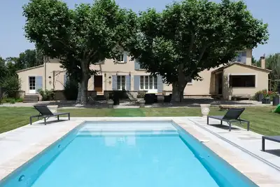 Image de Location vacances maison piscine Cavaillon Ls2-376.