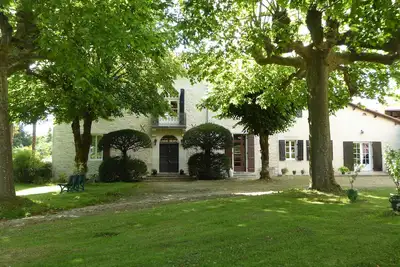 Image de Dans une Aile D'une Ancienne Maison de Maître