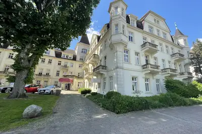 Image de Moderne Ferienwohnung mit Schöner Aussicht in der Residenz am Kurpark