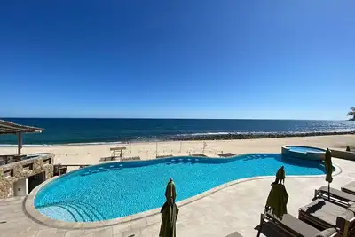 Image de Beachfront 3Bed/2Bath Luxury Beach/Surfer paradise