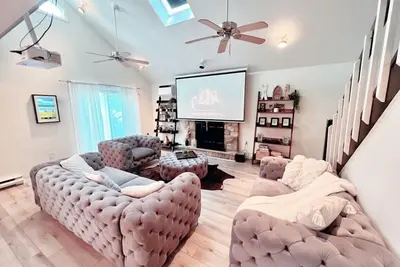 Image de Cozy and relaxing 3br 2ba Lake House