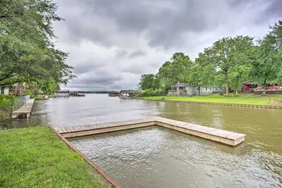 Image de Cedar Creek Reservoir Home w/ Private Boat Launch!