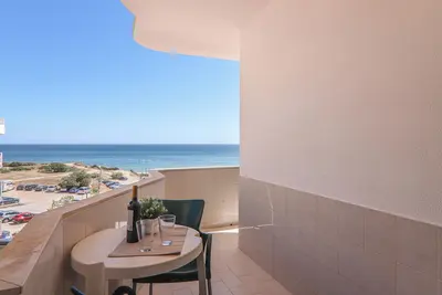 Image de Appartement Torre Sol 406 - Vista Mar sur la plage avec jardin et balcon