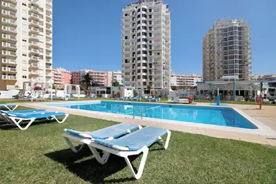 Image de Appartement Camões 4ºE - Vista Mar avec A/C, Wi-Fi, Jardin et Balcon