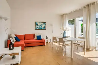 Image de Appartement  \"Orchidée\"- vue sur mer, piscine, climatisation, terrasse.