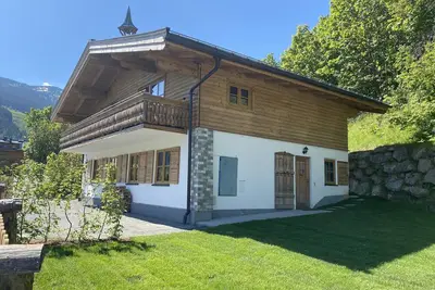 Image de Charmantes Chalet mit Garten und Traumblick auf die Berge