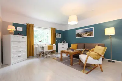 Image de Windjammer, tastefully furnished vacation apartment in a quiet location in Prerow