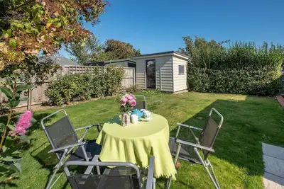 Image de 2 Bedroom Garden Apartment Bembridge.