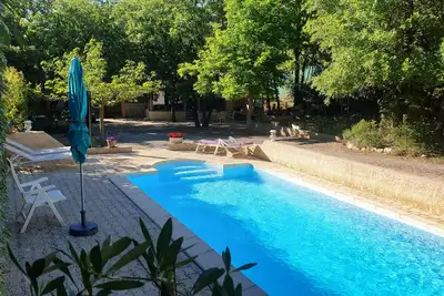 Image de Maison avec piscine proximité Aix en Provence.