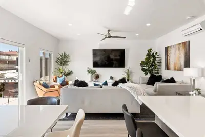 Image de Family Fun #13 - Gorgeous Townhome Lots Of Amenities!