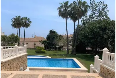 Image de Palau Ii, central, comfortable and with a pool.