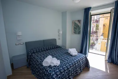 Image de Camera Helios-Twin-Confort-Salle de bain privée séparée-Balcon