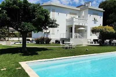 Image de Exclusive 8 Bedroom Villa With Swimming Pool & Bbq