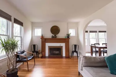 Image de Gains House - Central Location - Best Neighborhood - Modern Farmhouse