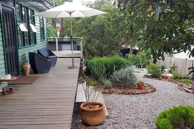 Image de Mimosa: a restful retreat, walk to waterfalls