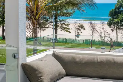 Image de Lawson House 2 - Beautiful Byron Beachfront in the Centre of Town