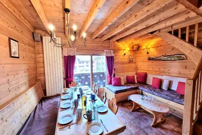 Image de Appartement spacieux au cœur des Gets avec balcon, parking, et Wifi