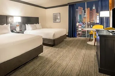 Image de Spacious for Business Travel, Near Mgm Grand Garden Arena, Onsite Dining!