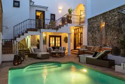 Image de La Princesa - 6Bed in Marbella Old Town!