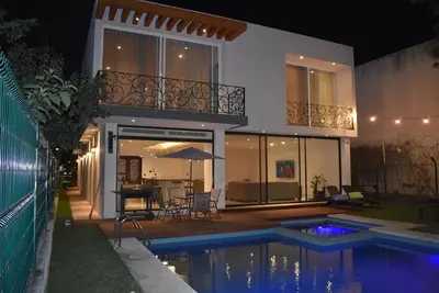 Image de Casa Ohana en Playacar near the beach and 5th avenue.